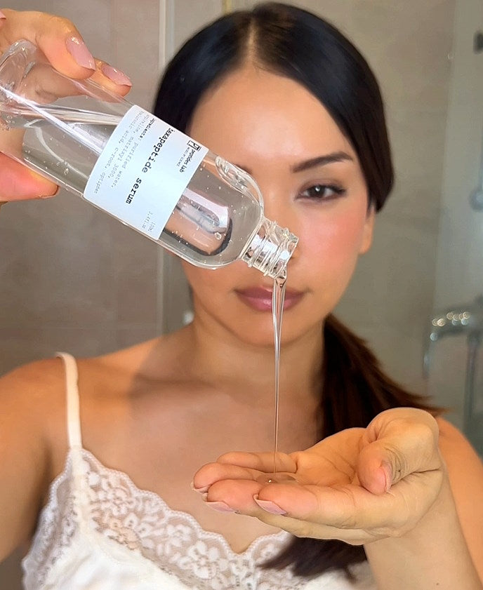 Serum texture and medium viscosity